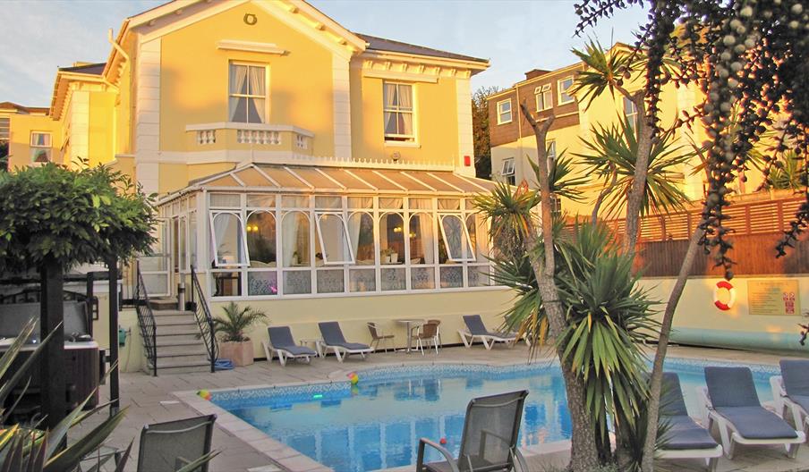 Riviera Lodge Hotel Torquay Torquay English Riviera